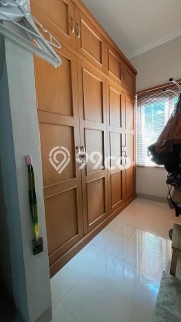 Rumah Elit Modern Tanpa Renovasi di Kota Wisata Bogor Rumah Elit Modern Tanpa Renovasi di Kota Wisata Bogor