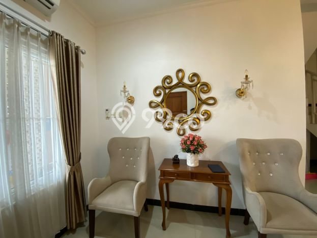 Rumah Modern 3 KT di Jatimurni Bekasi Semi Furnished Rumah Modern 3 KT di Jatimurni Bekasi Semi Furnished