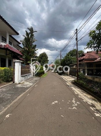 Dijual Rumah Premium dengan Fasilitas Sekitar Komplit di Beji, Depok Dijual Rumah Premium dengan Fasilitas Sekitar Komplit di Beji, Depok
