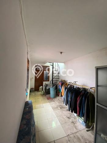 Rumah Elit Modern Siap Huni di Halim Perdana Kusuma Jakarta Timur Rumah Elit Modern Siap Huni di Halim Perdana Kusuma Jakarta Timur