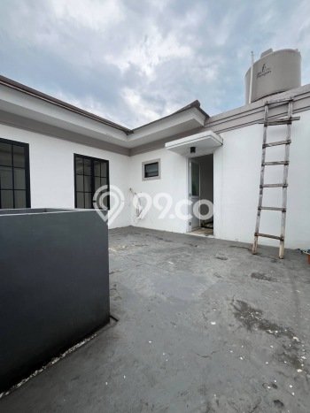 Jual Rumah Mewah Elegan Dengan View Cantik di Kota Wisata, Bogor Jual Rumah Mewah Elegan Dengan View Cantik di Kota Wisata, Bogor