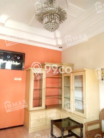 Lokasi strategis! Rumah siap huni dikontrakkan di Araya LB 200m2 Lokasi strategis! Rumah siap huni dikontrakkan di Araya LB 200m2