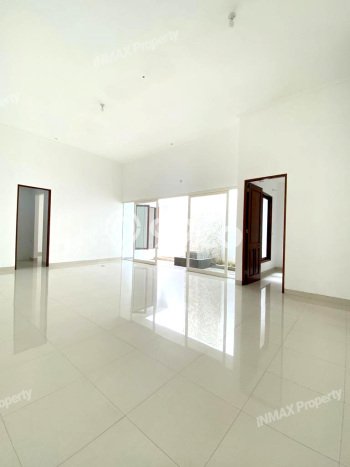 Rumah Elit Modern Siap Huni di Araya Malang Rumah Elit Modern Siap Huni di Araya Malang