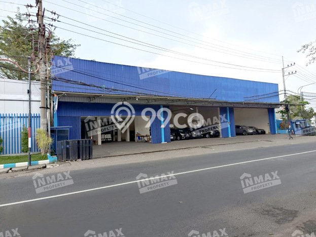 Unit Gudang Paling Strategis di Singosari Malang dengan LB 1300m2 Unit Gudang Paling Strategis di Singosari Malang dengan LB 1300m2