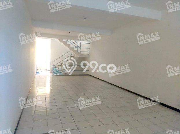 Unit Ruko Dijual di Malang LT 130m2 & LB 390m2 Unit Ruko Dijual di Malang LT 130m2 & LB 390m2