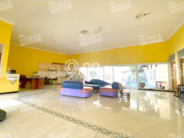 Rumah LT 1615m2m² di Batu, Malang - Akses Mudah Rumah LT 1615m2m² di Batu, Malang - Akses Mudah
