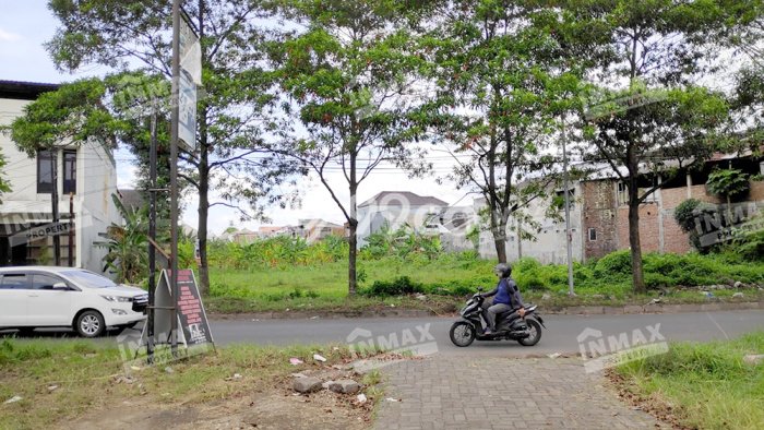 Tanah Disewa Strategis di Malang Luas 3988m2 Tanah Disewa Strategis di Malang Luas 3988m2