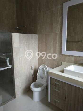 Rumah Elit Modern Tanpa Renovasi di Araya Malang Rumah Elit Modern Tanpa Renovasi di Araya Malang