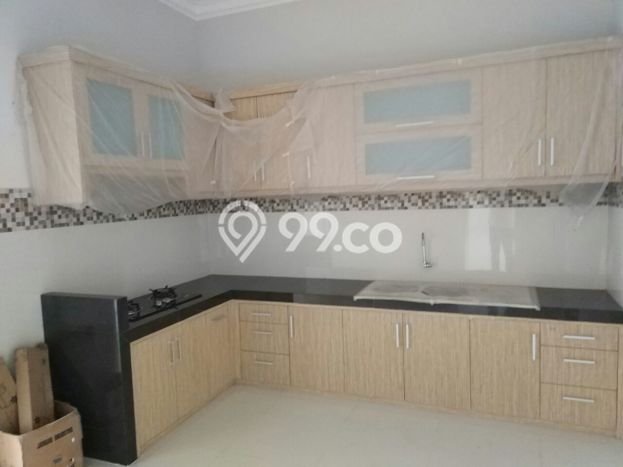 Rumah Elit Modern Tanpa Renovasi di Araya Malang Rumah Elit Modern Tanpa Renovasi di Araya Malang