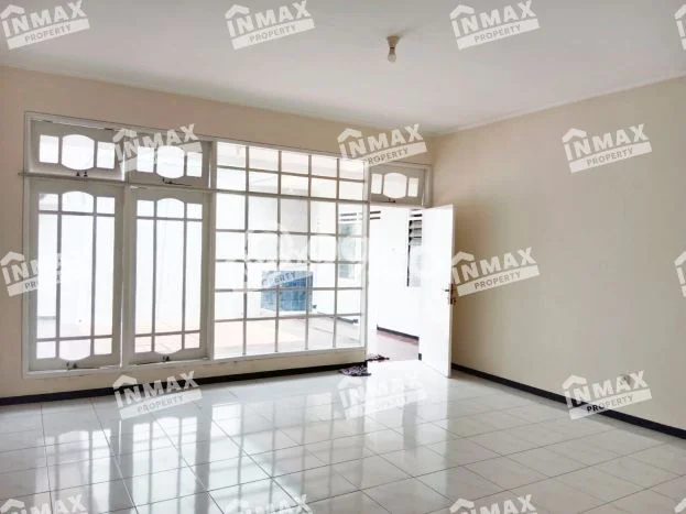 Rumah Kontrakan Surabaya LT 316m2 LB 210m2 Kawasan Wonorejo Rumah Kontrakan Surabaya LT 316m2 LB 210m2 Kawasan Wonorejo