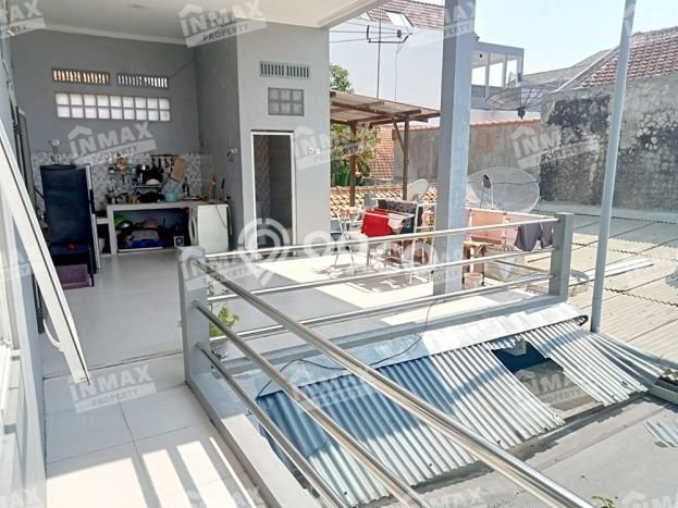 Rumah Eksklusif Dijual LT 296m2 di Lowokwaru, Malang Rumah Eksklusif Dijual LT 296m2 di Lowokwaru, Malang