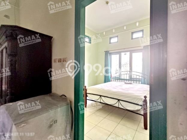 Rumah Elit LB 300m2 Siap Pakai Desain Elegan di Araya, Malang Rumah Elit LB 300m2 Siap Pakai Desain Elegan di Araya, Malang