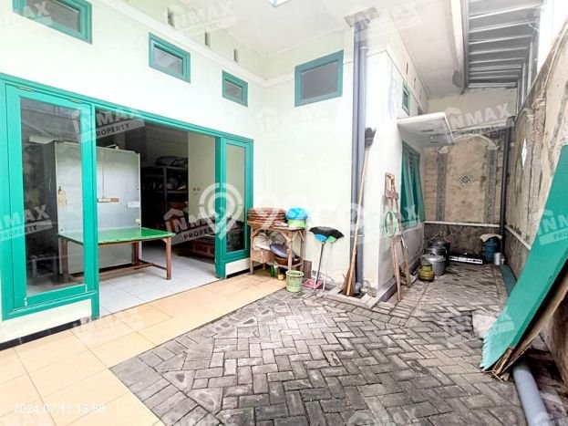 Rumah Elit LB 300m2 Siap Pakai Desain Elegan di Araya, Malang Rumah Elit LB 300m2 Siap Pakai Desain Elegan di Araya, Malang