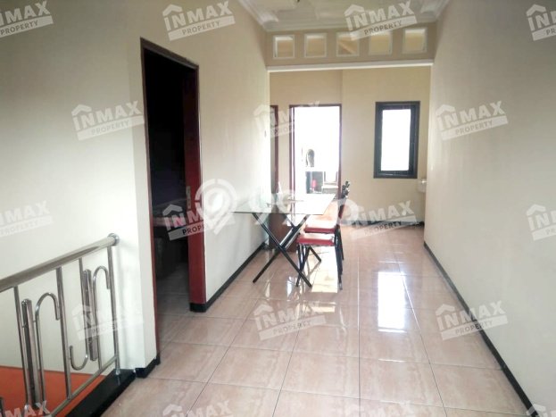 Lokasi strategis! Rumah siap huni dikontrakkan di Araya LB 200m2 Lokasi strategis! Rumah siap huni dikontrakkan di Araya LB 200m2