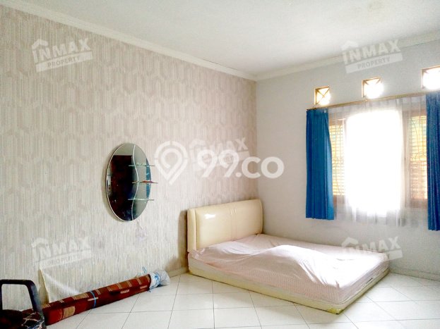 Ready to Use! Luxury House LT 260m2 Desain Elegan di Griya Shanta Ready to Use! Luxury House LT 260m2 Desain Elegan di Griya Shanta