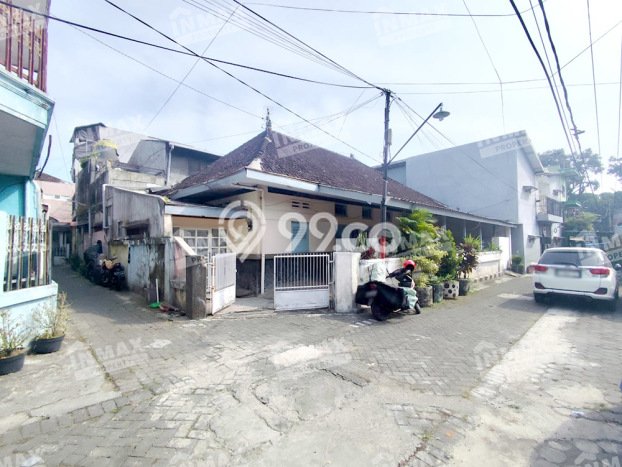 Dijual Rumah Kost di Malang Kota, Malang, 21 KT, 11 KM, Bangunan 716m2 Dijual Rumah Kost di Malang Kota, Malang, 21 KT, 11 KM, Bangunan 716m2