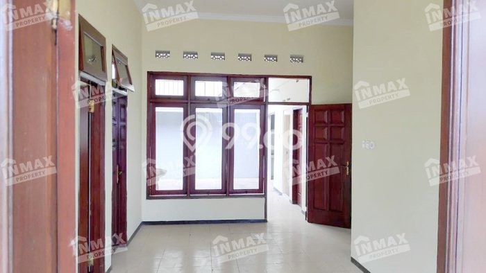 Sewa Rumah Murah di Tidar Malang dengan 3 Kamar Tidur Sewa Rumah Murah di Tidar Malang dengan 3 Kamar Tidur