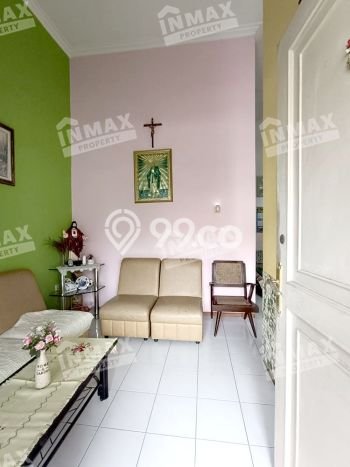 Rumah Luas Asri 2 KT Siap Pakai di Sulfat Malang Rumah Luas Asri 2 KT Siap Pakai di Sulfat Malang
