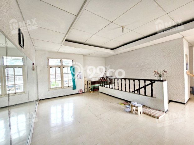 Dijual Rumah Mewah Megah Dengan View Eksklusif di Tidar, Malang Dijual Rumah Mewah Megah Dengan View Eksklusif di Tidar, Malang