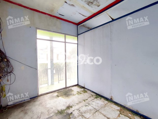 FOR SALE! Ruko di Klojen Malang, LT 81m2, LB 200m2 FOR SALE! Ruko di Klojen Malang, LT 81m2, LB 200m2
