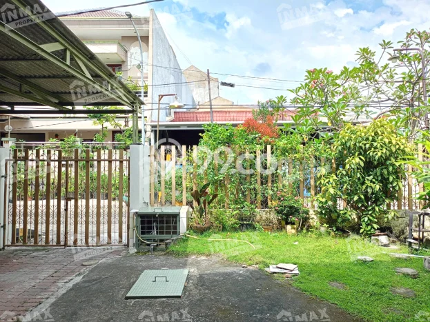 Jual Rumah Luas Elegan Dengan View Eksklusif di Darmo Permai, Surabaya Jual Rumah Luas Elegan Dengan View Eksklusif di Darmo Permai, Surabaya