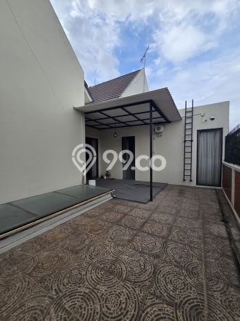 Siap Huni Rumah Mewah 4 Kamar di Jagakarsa Dekat ke Mana Pun Siap Huni Rumah Mewah 4 Kamar di Jagakarsa Dekat ke Mana Pun