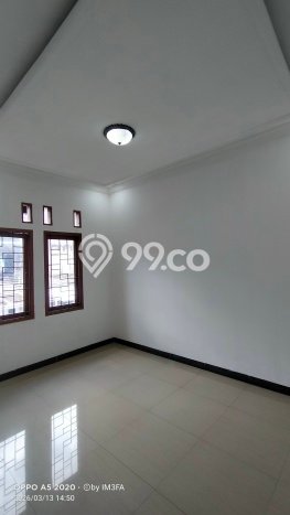 Ready to Use! Luxury House LT 201m2 Desain Modern di Condet Ready to Use! Luxury House LT 201m2 Desain Modern di Condet