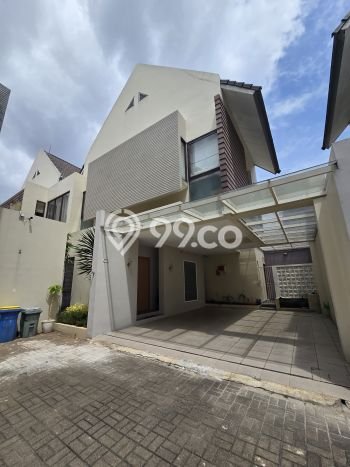 Siap Huni Rumah Mewah 4 Kamar di Jagakarsa Dekat ke Mana Pun Siap Huni Rumah Mewah 4 Kamar di Jagakarsa Dekat ke Mana Pun