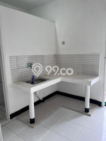 Rumah Kost untuk Dijual di Pondok Aren dengan 10 KT, 10 KM, Luas 400m2 Rumah Kost untuk Dijual di Pondok Aren dengan 10 KT, 10 KM, Luas 400m2