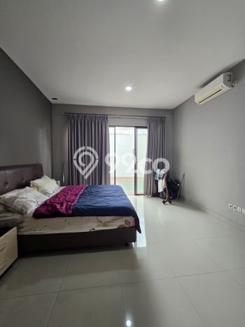 Siap Huni Rumah Mewah 4 Kamar di Jagakarsa Dekat ke Mana Pun Siap Huni Rumah Mewah 4 Kamar di Jagakarsa Dekat ke Mana Pun