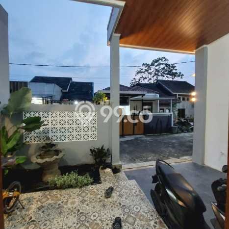Jual Rumah Bagus Siap Huni LB 140m2 di Cilodong, Depok Jual Rumah Bagus Siap Huni LB 140m2 di Cilodong, Depok