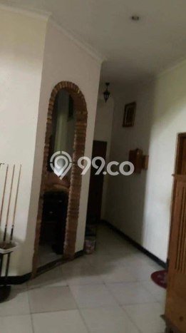 Dijual Rumah Luas Elegan Dengan View Cantik di Ragunan, Jakarta Selatan Dijual Rumah Luas Elegan Dengan View Cantik di Ragunan, Jakarta Selatan