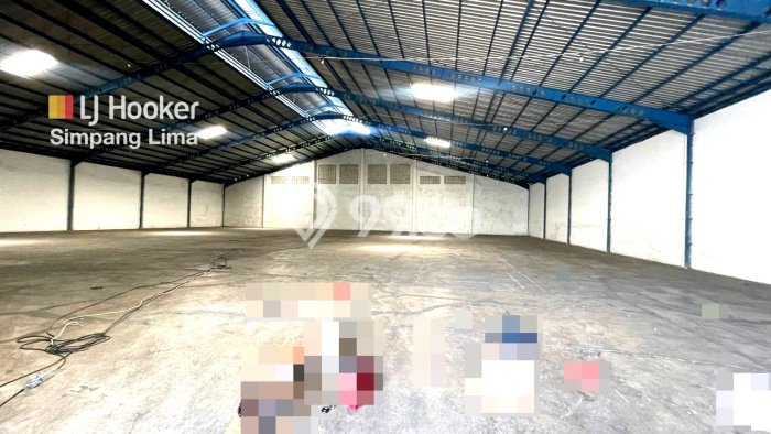 Gudang Disewakan di Kawasan Ramai Ngaliyan, Semarang Gudang Disewakan di Kawasan Ramai Ngaliyan, Semarang