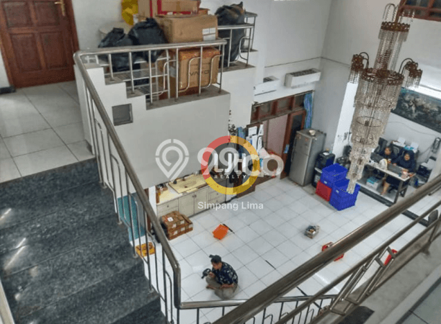 Rumah Sewa Semarang LT 315m2 LB 400m2 Kawasan Lamper Rumah Sewa Semarang LT 315m2 LB 400m2 Kawasan Lamper