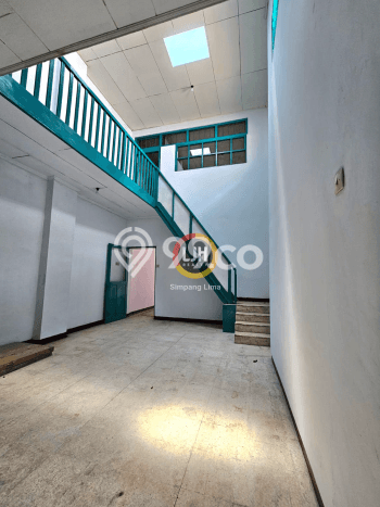 Disewakan Ruko di Kawasan Ramai Purwodinatan Luas 200m2 Disewakan Ruko di Kawasan Ramai Purwodinatan Luas 200m2