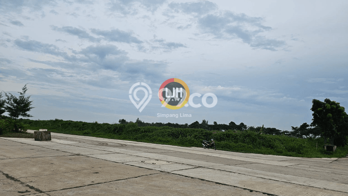 Kavling Tanah Lokasi Strategis di Semarang Barat, Semarang Disewakan 15000m2 Kavling Tanah Lokasi Strategis di Semarang Barat, Semarang Disewakan 15000m2