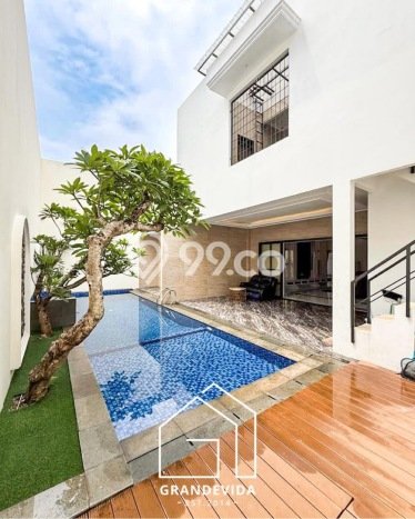 Dijual Rumah Luas Megah Dengan View Cantik di Pondok Indah, Jakarta Selatan Dijual Rumah Luas Megah Dengan View Cantik di Pondok Indah, Jakarta Selatan