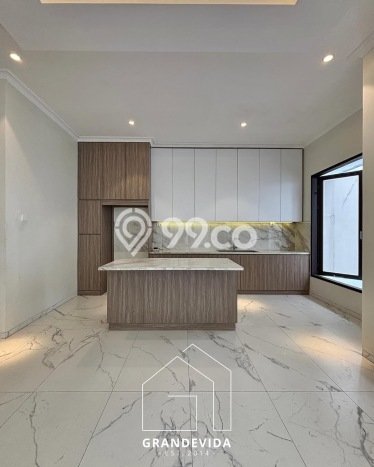 Dijual Rumah Mewah Exclusive di Cilandak, Jakarta Selatan Dijual Rumah Mewah Exclusive di Cilandak, Jakarta Selatan
