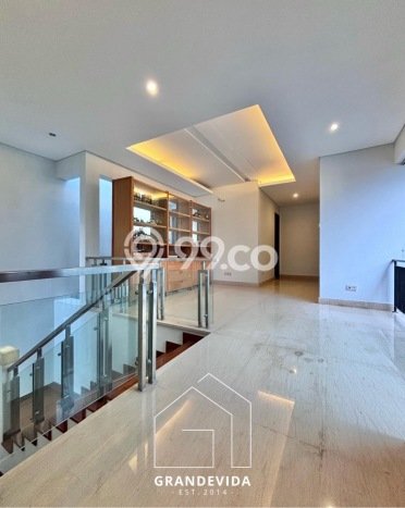 Dijual Rumah Premium dengan Fasilitas Sekitar Lengkap di Cilandak, Jakarta Selatan Dijual Rumah Premium dengan Fasilitas Sekitar Lengkap di Cilandak, Jakarta Selatan