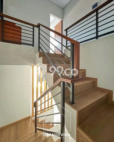 Dijual Rumah Minimalis Bagus Punya 2 KT di Jagakarsa Jakarta Selatan SHM Dijual Rumah Minimalis Bagus Punya 2 KT di Jagakarsa Jakarta Selatan SHM
