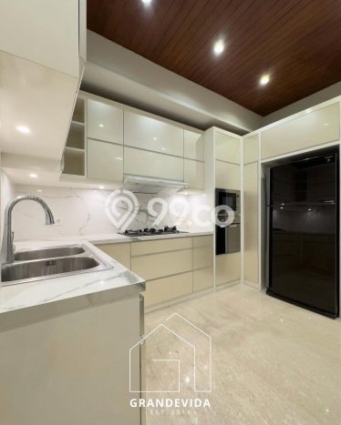 Best Deal Hunian Mewah Ideal dan Luas di Cilandak, Jakarta Selatan Best Deal Hunian Mewah Ideal dan Luas di Cilandak, Jakarta Selatan