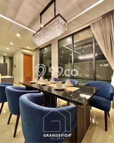 Dijual Rumah Premium dengan Fasilitas Sekitar Komplit di Cilandak, Jakarta Selatan Dijual Rumah Premium dengan Fasilitas Sekitar Komplit di Cilandak, Jakarta Selatan