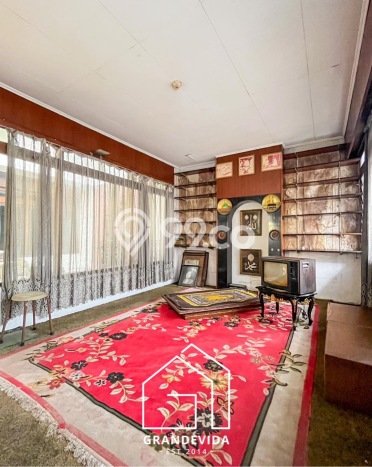 Siap Huni Hunian Elit 5 Kamar di Menteng Dekat ke Mana Pun Siap Huni Hunian Elit 5 Kamar di Menteng Dekat ke Mana Pun