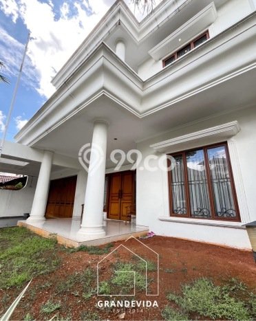 Jual Rumah Luas Megah Dengan View Eksklusif di Bintaro, Jakarta Selatan Jual Rumah Luas Megah Dengan View Eksklusif di Bintaro, Jakarta Selatan