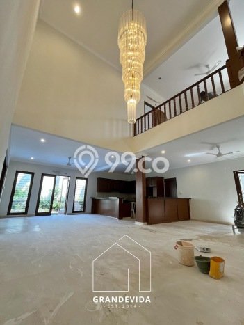 Rumah Mewah LB 500m2 Siap Pakai Desain Elegan di Pejaten, Jakarta Selatan Rumah Mewah LB 500m2 Siap Pakai Desain Elegan di Pejaten, Jakarta Selatan
