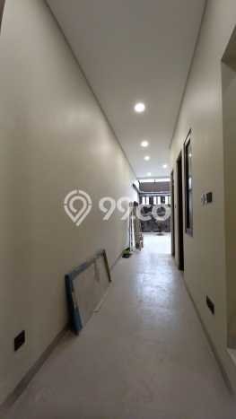 Rumah Luxury Modern Tanpa Renovasi di Bintaro Tangerang Selatan Rumah Luxury Modern Tanpa Renovasi di Bintaro Tangerang Selatan