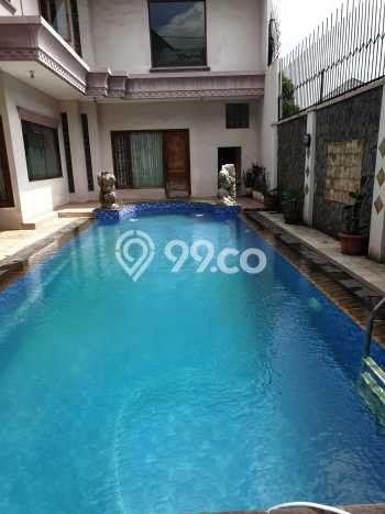 Rumah Luxury Modern Tanpa Renovasi di Bintaro Tangerang Selatan Rumah Luxury Modern Tanpa Renovasi di Bintaro Tangerang Selatan