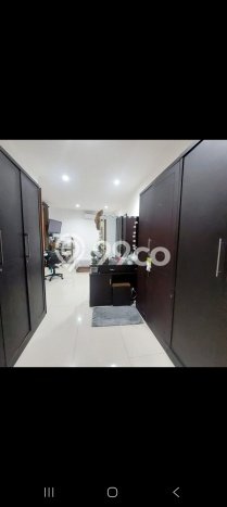 Hunian Mewah LB 210m2 Siap Pakai Desain Elegan di Bintaro, Tangerang Selatan Hunian Mewah LB 210m2 Siap Pakai Desain Elegan di Bintaro, Tangerang Selatan