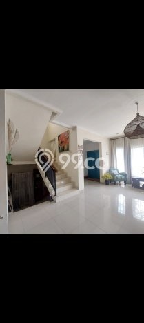 Hunian Mewah LB 210m2 Siap Pakai Desain Elegan di Bintaro, Tangerang Selatan Hunian Mewah LB 210m2 Siap Pakai Desain Elegan di Bintaro, Tangerang Selatan