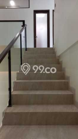 Rumah Luxury Modern Tanpa Renovasi di Bintaro Tangerang Selatan Rumah Luxury Modern Tanpa Renovasi di Bintaro Tangerang Selatan